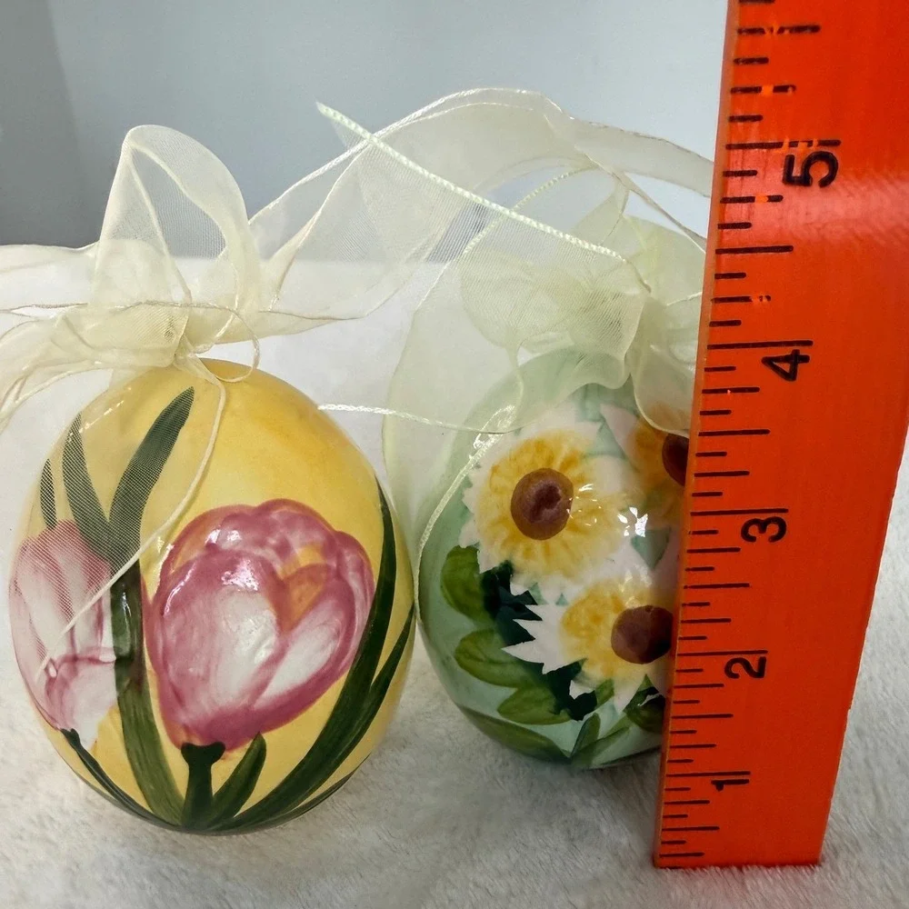 Vintage Set of 2‎ Floral Hand Painted Ceramic Egg Ornaments Sunflowers Tulips